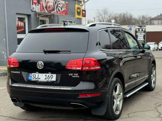 Volkswagen Touareg foto 4