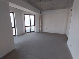 Apartament cu 2 camere, 82 m², Centru, Chișinău foto 5