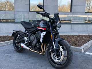 Triumph Trident 660 foto 1