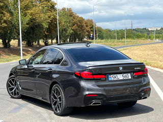 BMW 5 Series foto 7