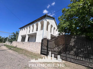 Casă spre vânzare cu 4 camere, 189 m2 în Orhei, Orhei foto 2