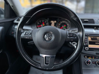 Volkswagen Passat foto 12