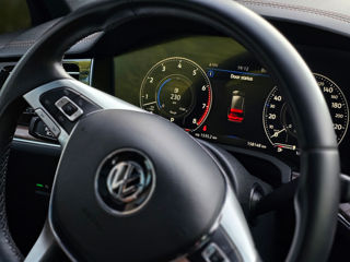 Volkswagen Touareg фото 6