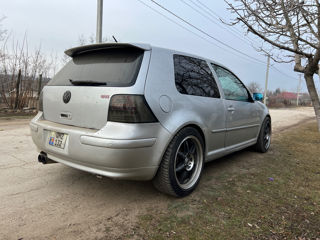 Volkswagen Golf foto 6