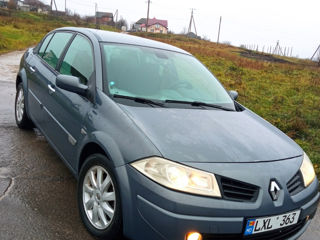 Renault Megane foto 3