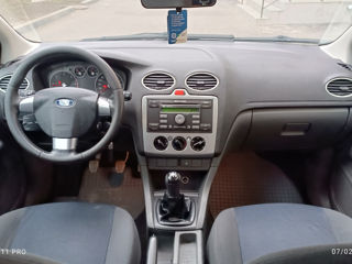 Ford Focus foto 6