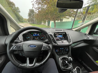 Ford Grand C-MAX foto 8