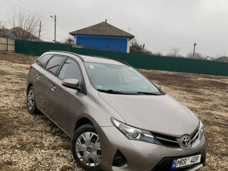 Toyota Auris foto 2