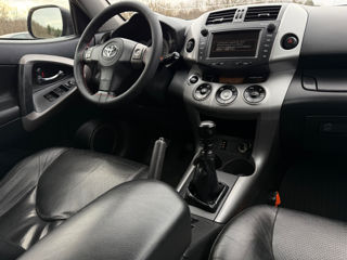 Toyota Rav 4 foto 17