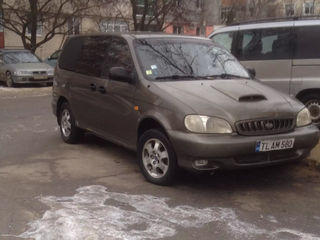 KIA Carnival foto 7