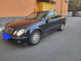 Mercedes E-Class