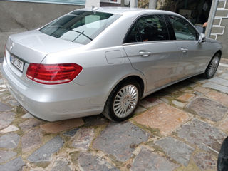 Mercedes E-Class foto 4