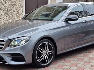 Mercedes E-Class foto 8