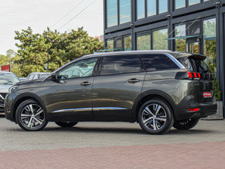 Peugeot 5008 foto 2