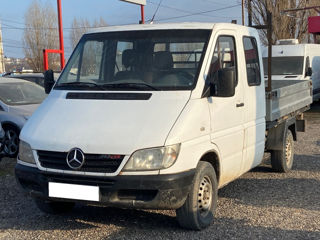 Mercedes Sprinter foto 1