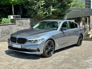 BMW 5 Series foto 3