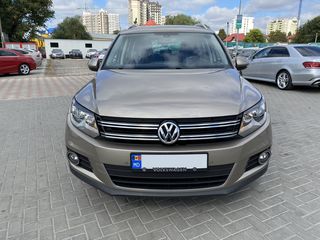 Volkswagen Tiguan foto 3