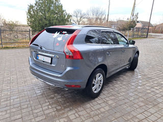 Volvo XC60 фото 4