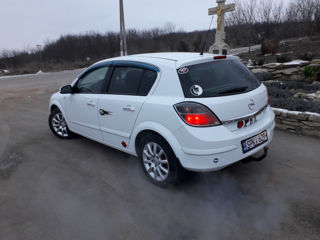 Opel Astra foto 2