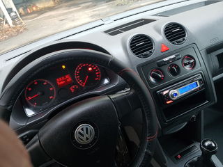 Volkswagen Caddy Maxi foto 9