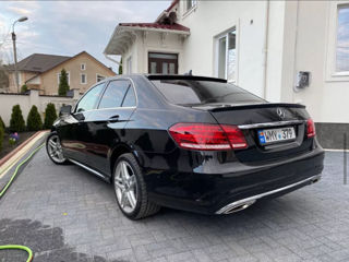 Mercedes E-Class foto 4