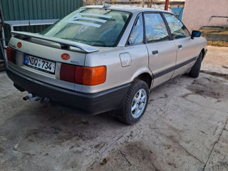 Audi 80 foto 3