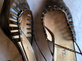 Туфли,босоножки ,ботинки из натуральной кожи 37-38 размер б/у foto 9