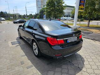 BMW 7 Series foto 4