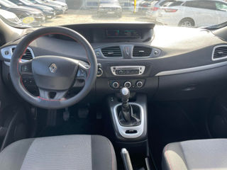 Renault Scenic foto 6