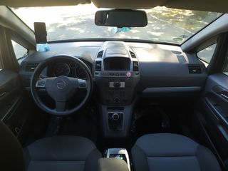 Opel Zafira foto 7