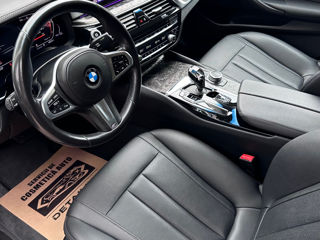 BMW 5 Series foto 19