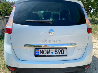 Renault Grand Scenic foto 4