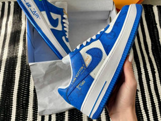 Nike Air Force 1 Low x Louis Vuitton By Virgil Abloh White/Blue Women's foto 4