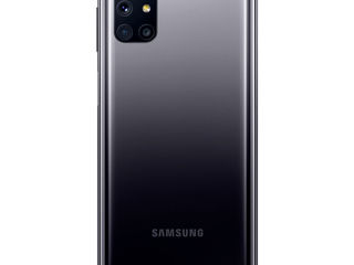 Продам Samsung M31s как донор, экран целый не разбитый. Плата не вкл. Недорого. foto 2