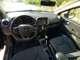 Renault Clio foto 8