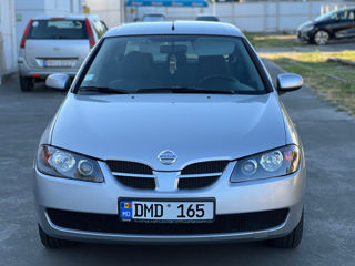 Nissan Almera foto 14