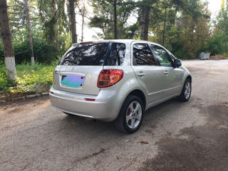 Suzuki SX4 foto 8