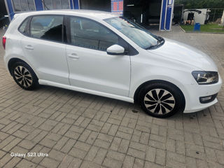 Volkswagen Polo foto 1