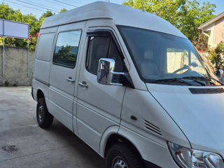 Mercedes Sprinter foto 1