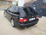 BMW 5 Series foto 3