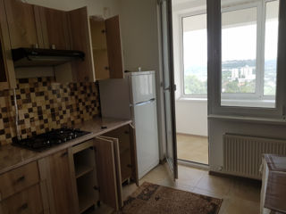 Apartament cu 1 cameră, 52 m², Buiucani, Chișinău foto 2