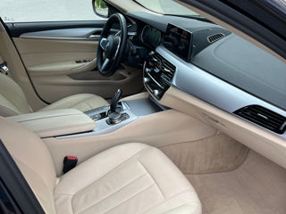 BMW 5 Series foto 15