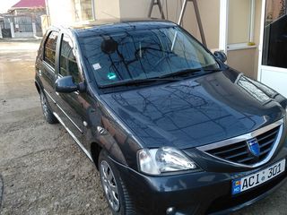 Dacia Logan foto 3