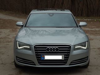 Audi A8 foto 1