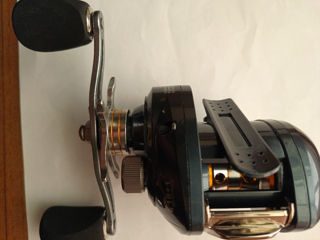 Mulineta multiplicator Shimano 4000 foto 0