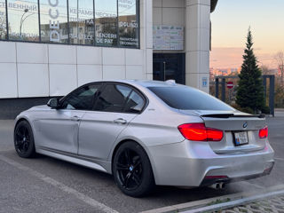 BMW 3 Series foto 4