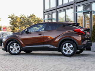 Toyota C-HR foto 5