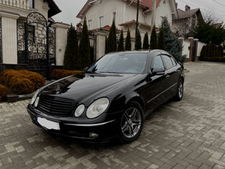 Mercedes E-Class