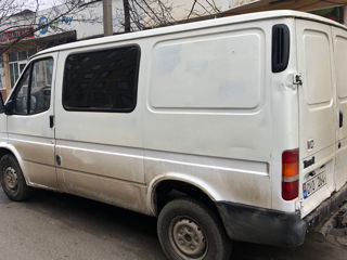 Ford Transit foto 4