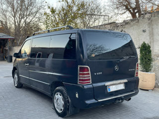 Mercedes Vito foto 2